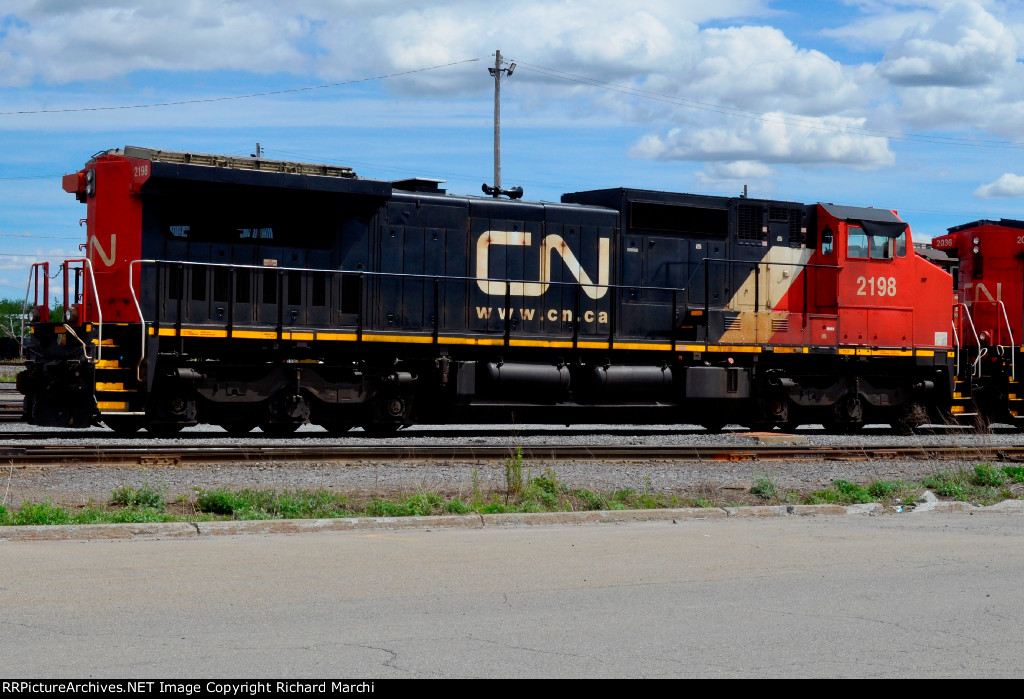 CN 2198